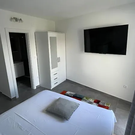 Milena Sweet Apartment-with A Pool Apartman *